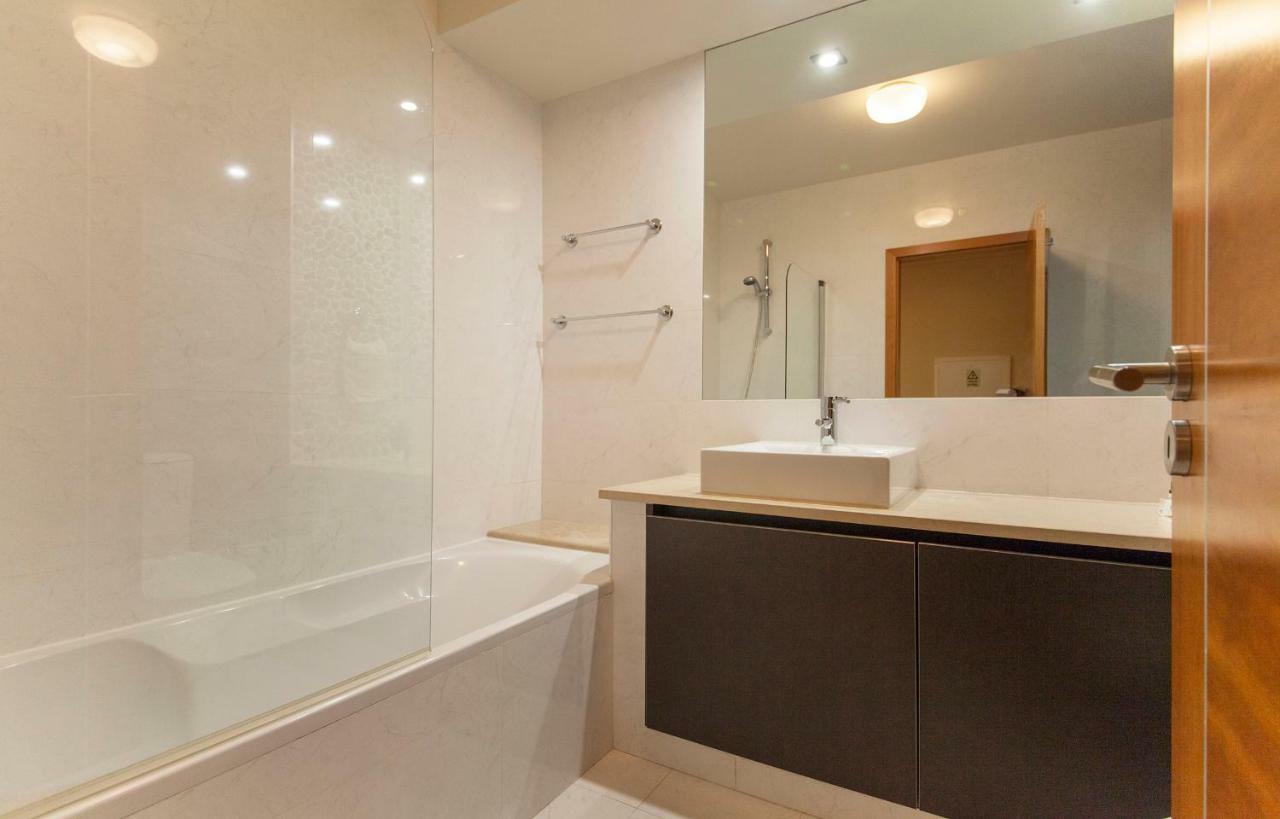 B27 - Luzbay 2 Bed Apartment מראה חיצוני תמונה